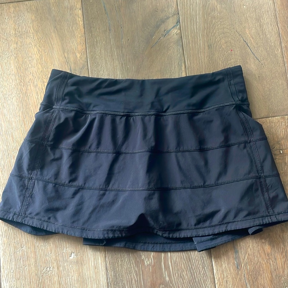 Lululemon Pleated Skirt - 6